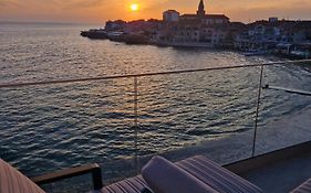 Calypso Residence